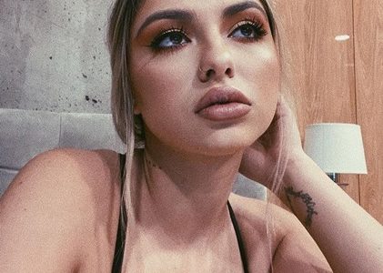 Beylikdüzü Escort Kızıl Yanıyorum Sön düren Yok Mu Dedi